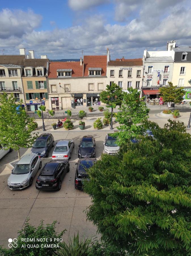 Charmant Studio A Montmorency Exterior foto